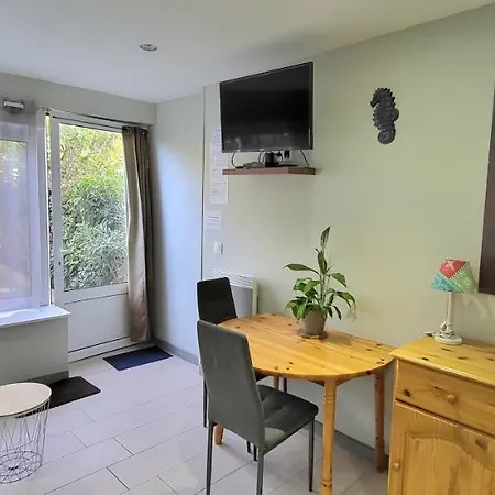 Résidences Les Sansonnets Appartements&studios Apartamento Jonzac