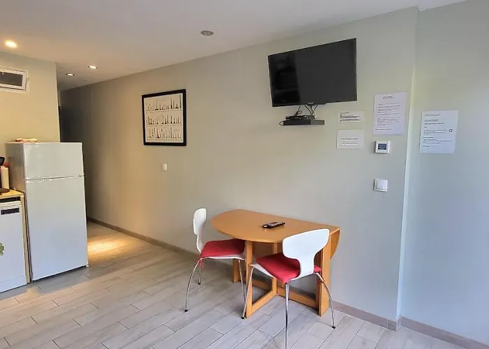 Apartment Residences Les Sansonnets 